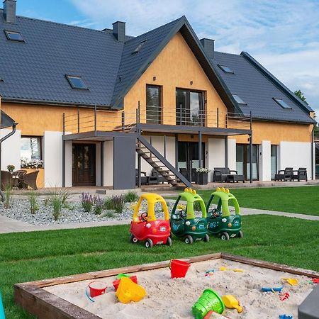 Roza Baltyku - Apartamenty I Pokoje A Debki Bagian luar foto