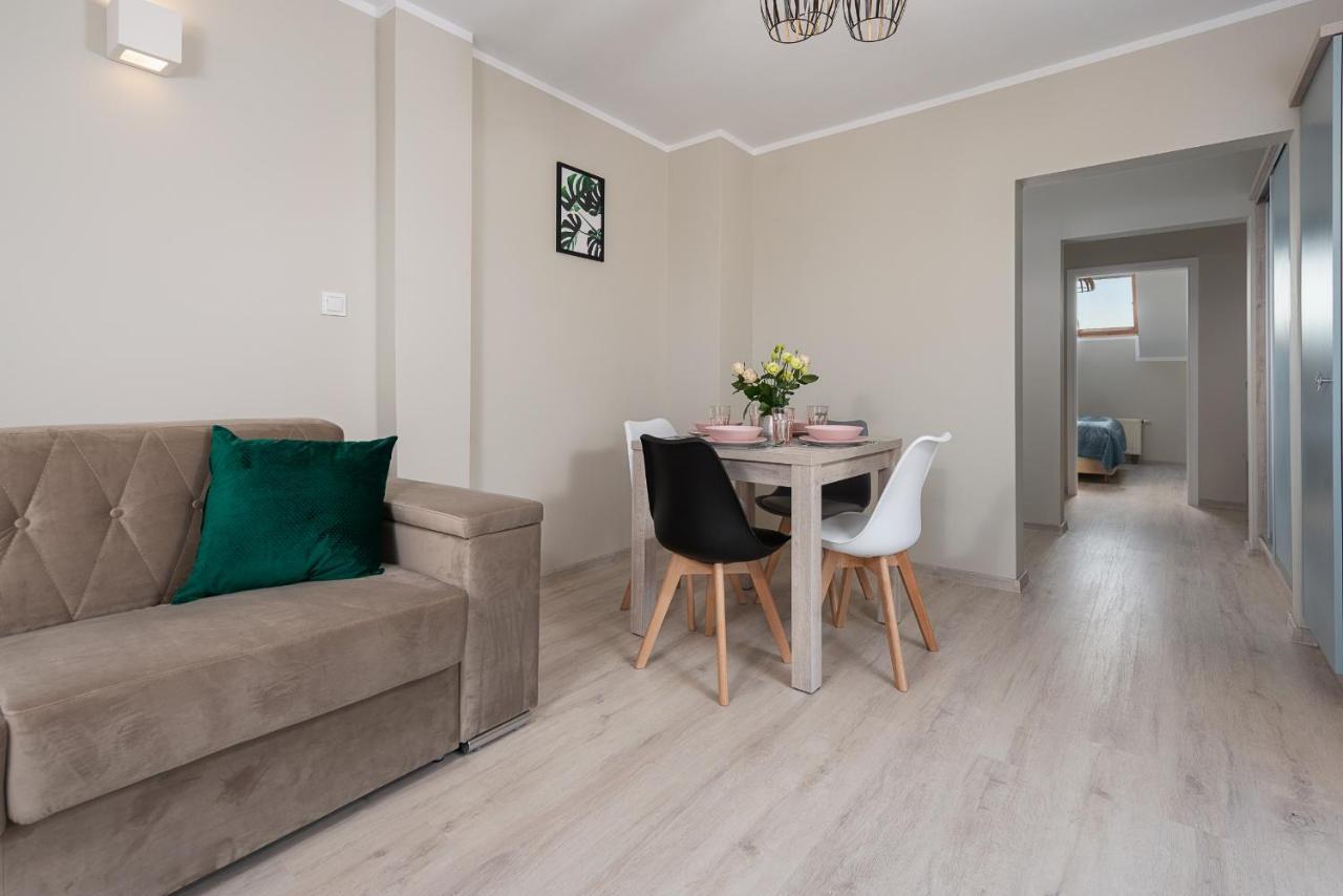 Roza Baltyku - Apartamenty I Pokoje A Debki Bagian luar foto