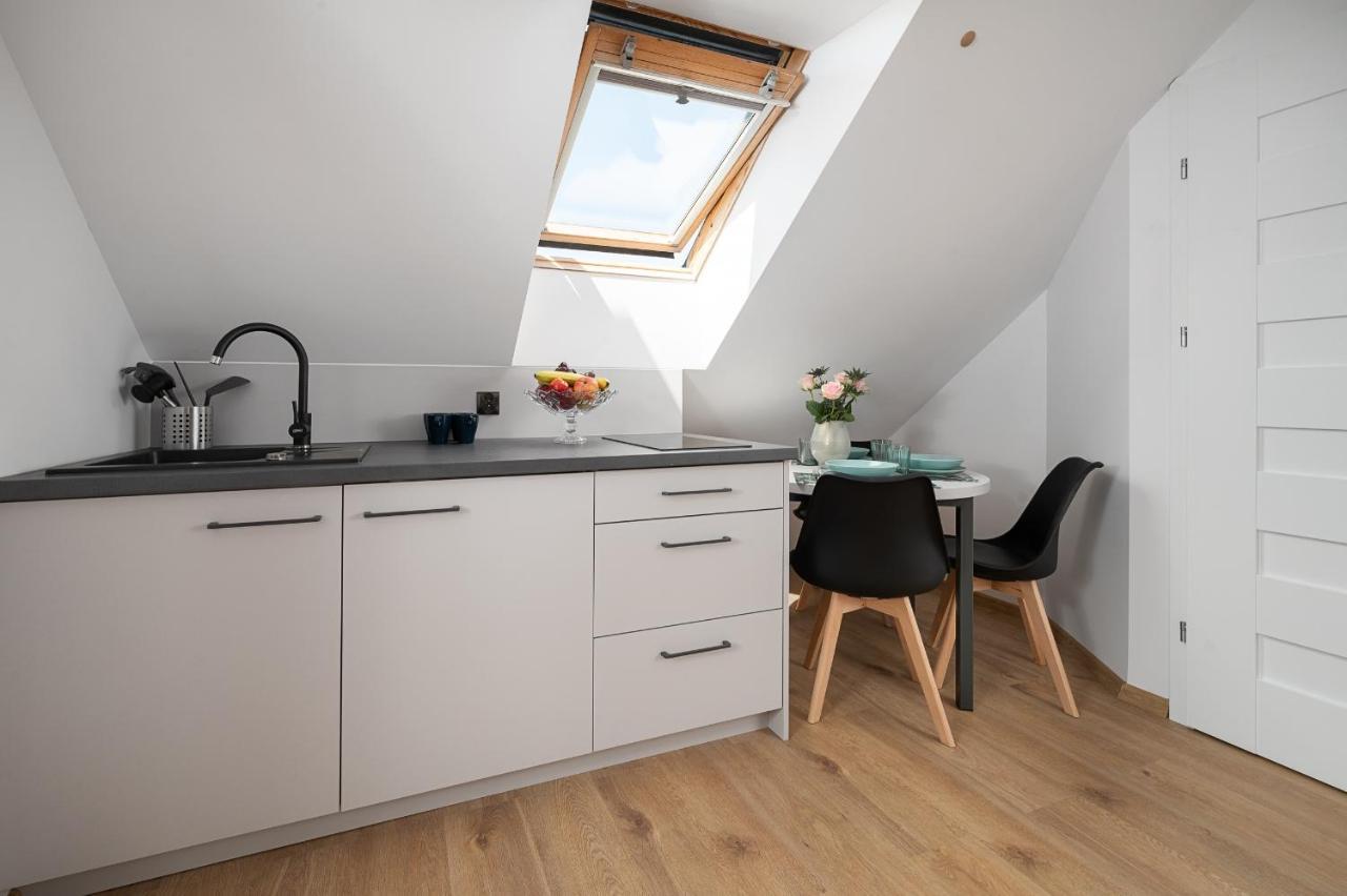 Roza Baltyku - Apartamenty I Pokoje A Debki Bagian luar foto