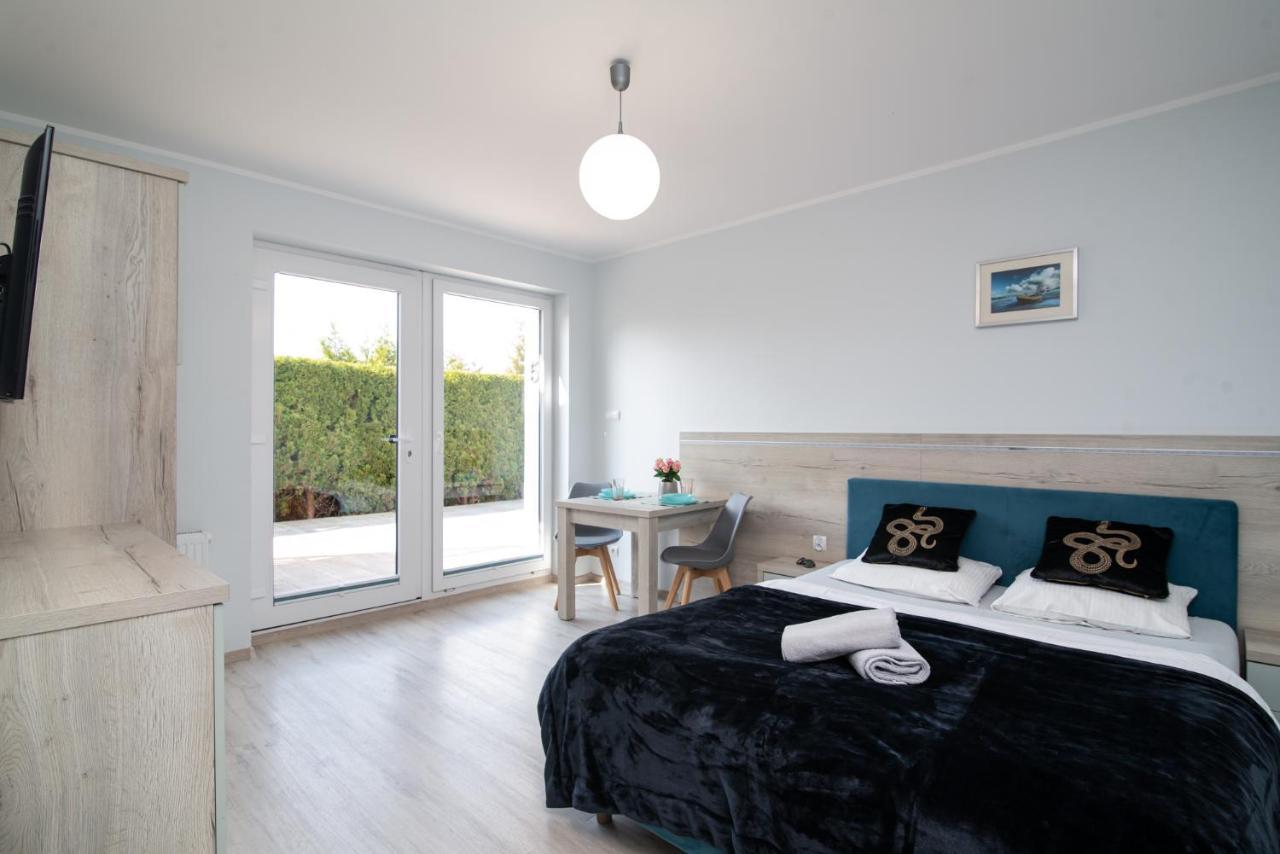 Roza Baltyku - Apartamenty I Pokoje A Debki Bagian luar foto