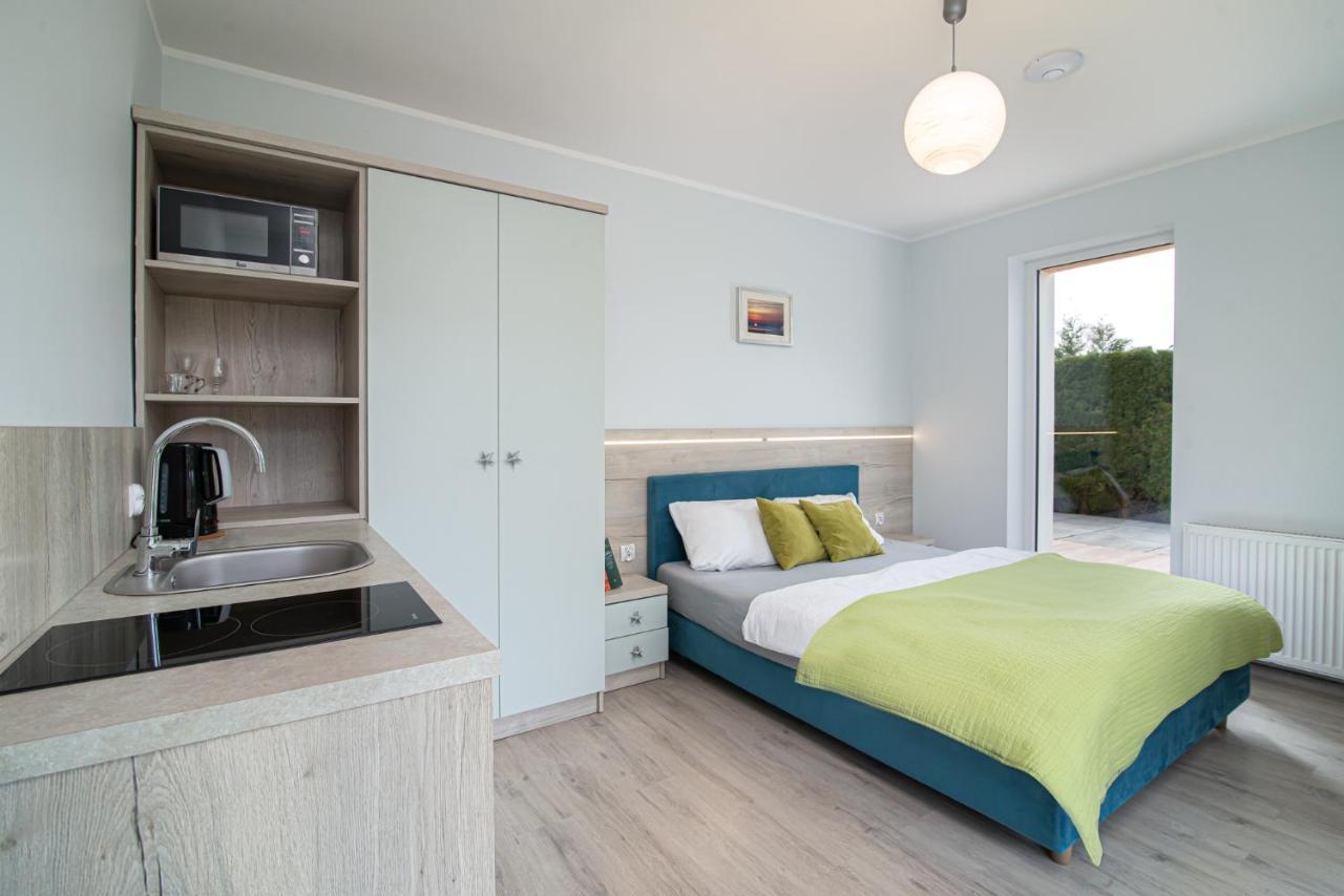 Roza Baltyku - Apartamenty I Pokoje A Debki Bagian luar foto