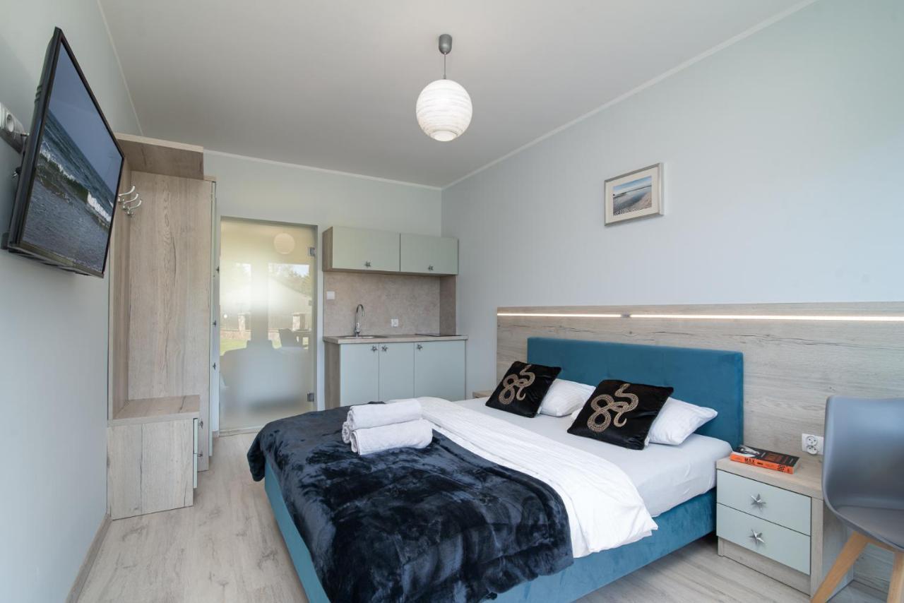 Roza Baltyku - Apartamenty I Pokoje A Debki Bagian luar foto
